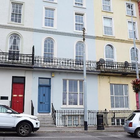 West Beach House -Sea Views Cobh Zewnętrze zdjęcie